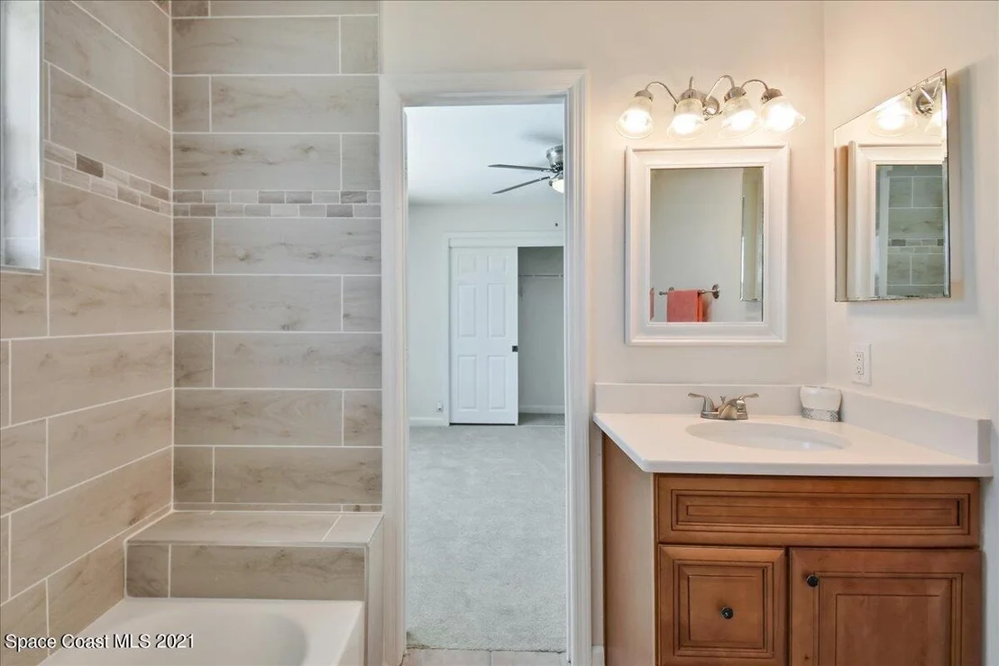 Photo of 300 Amberjack Place