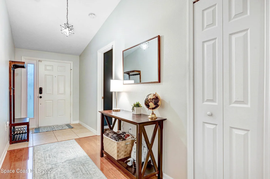 Photo of 1259 Corbett Lane