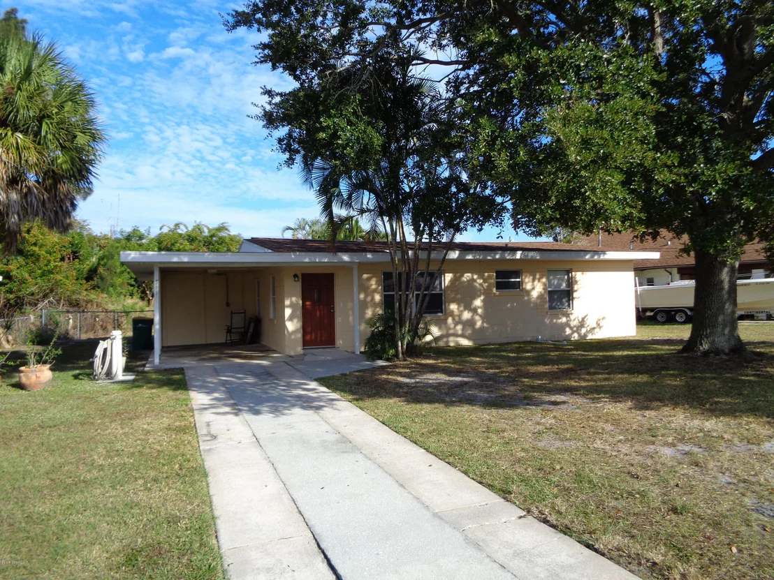 Photo of 511 Japonica Drive