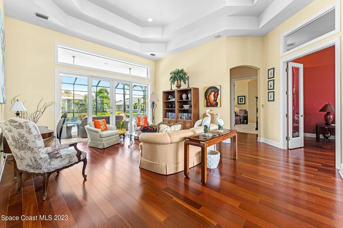 Photo of 325 Normandy Drive
