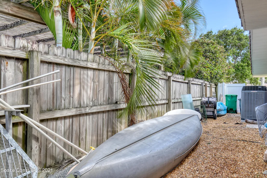 Photo of 227 Jamaica Drive
