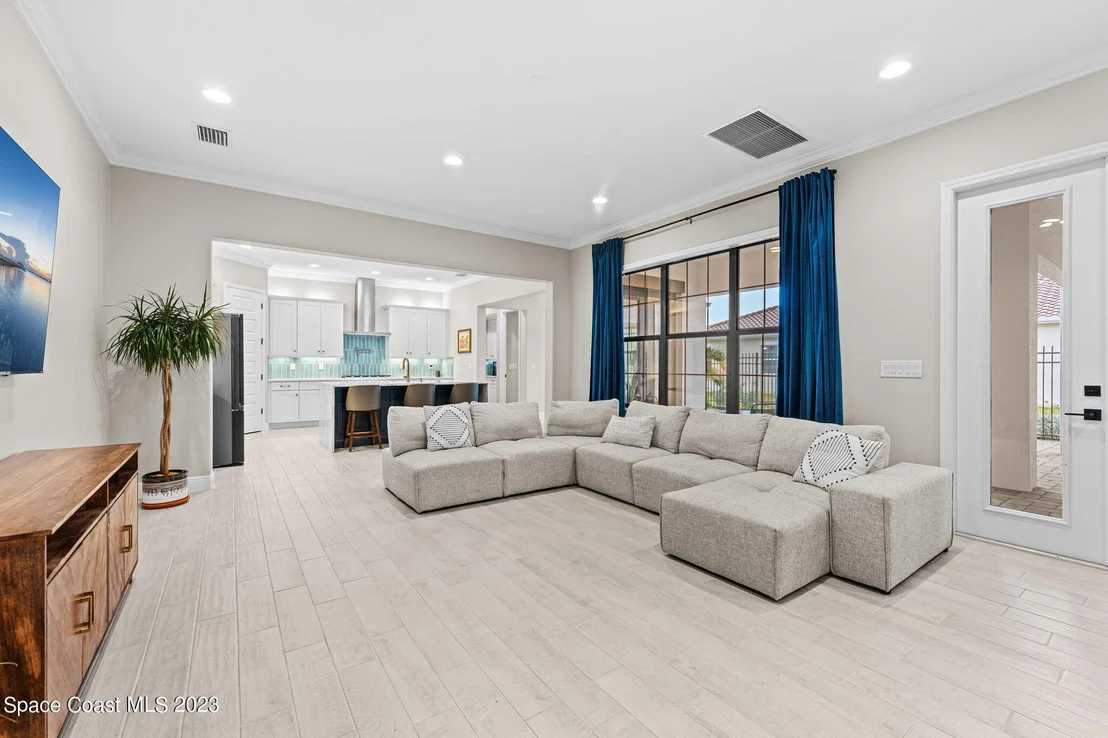 Photo of 2444 Addison Drive