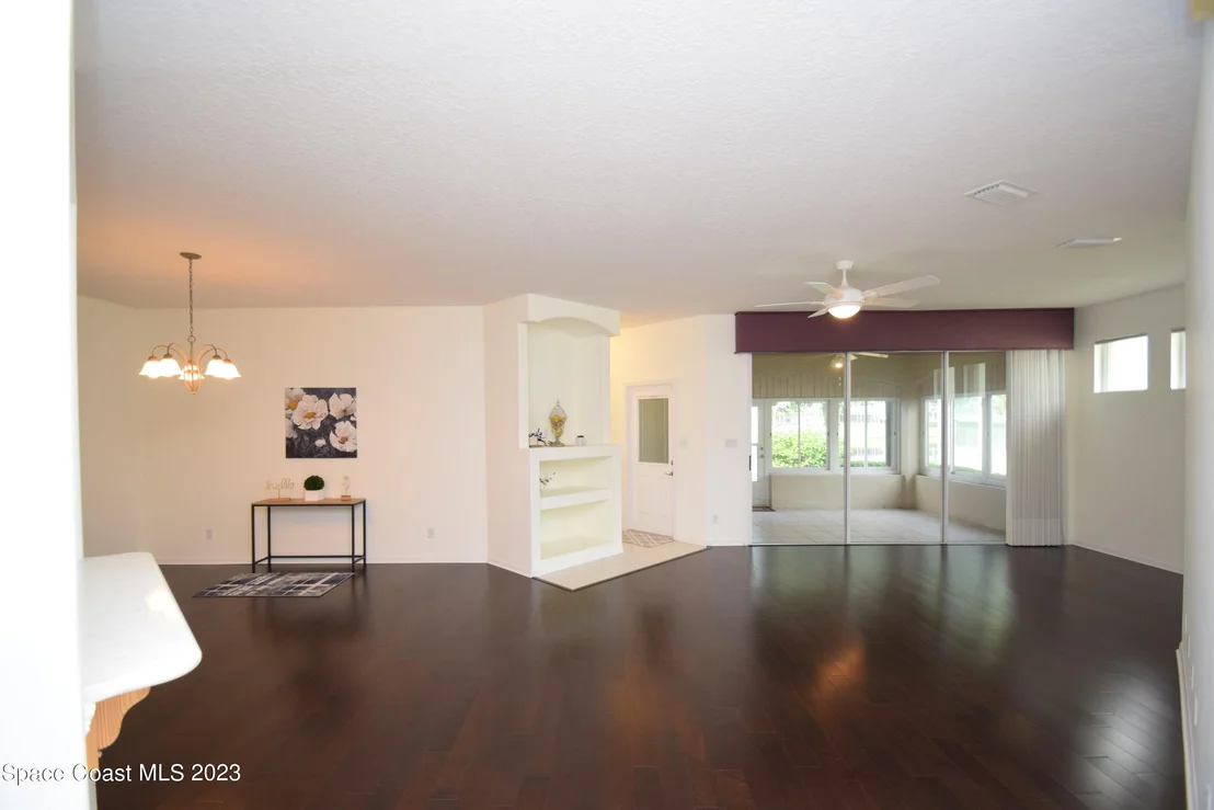 Photo of 4289 Woodhall Circle