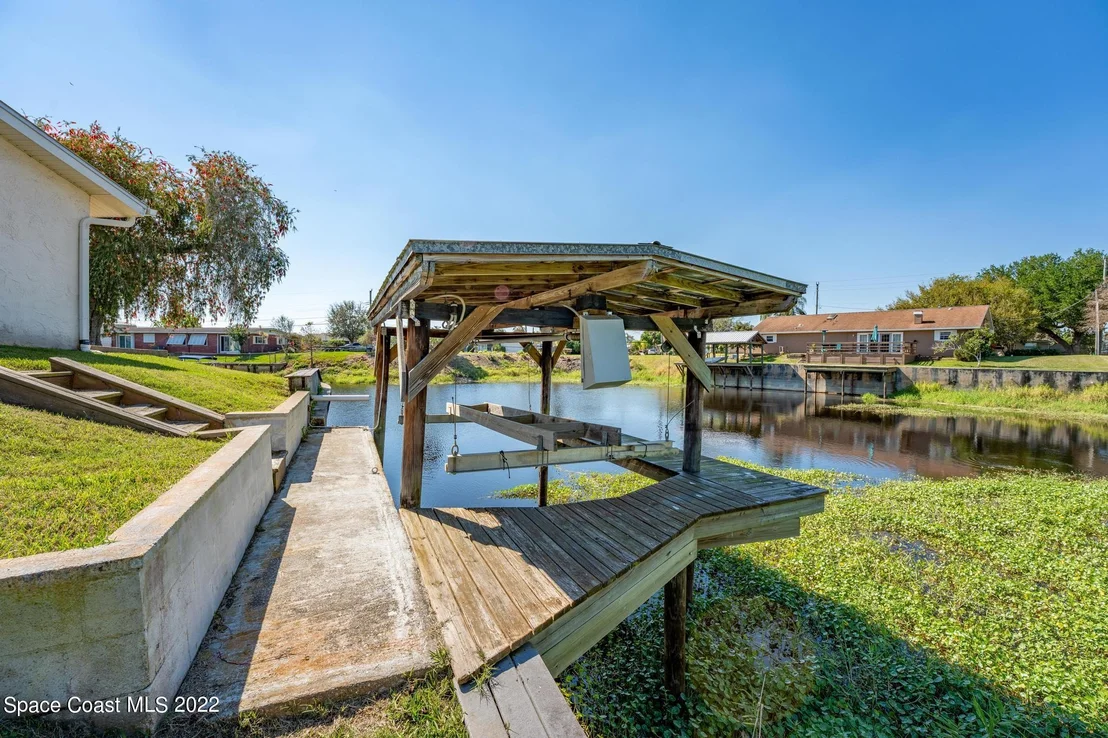 Photo of 816 Mallard Road