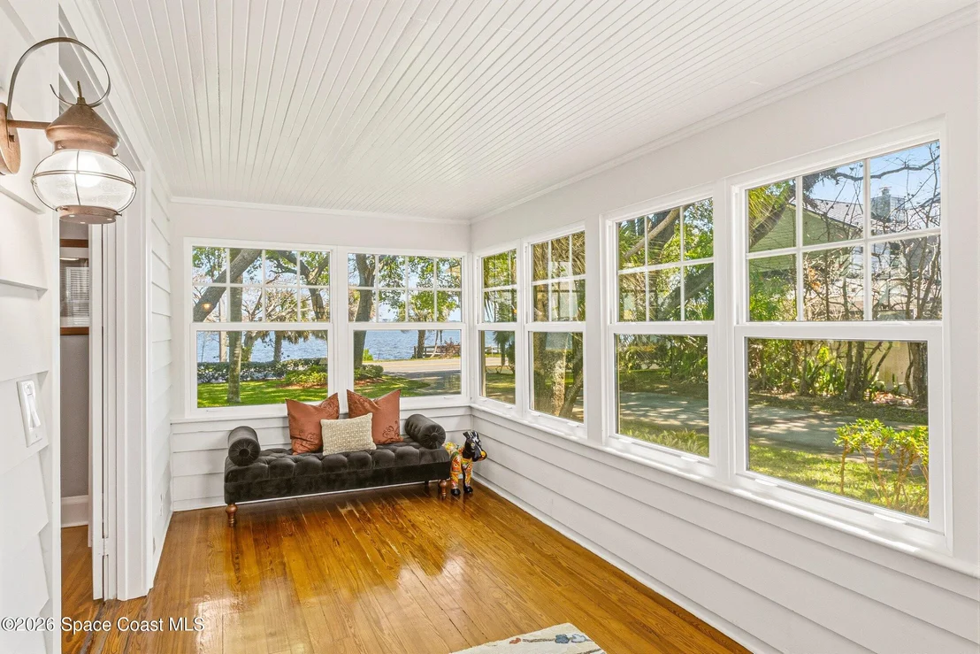 Photo of 409 Rockledge Drive