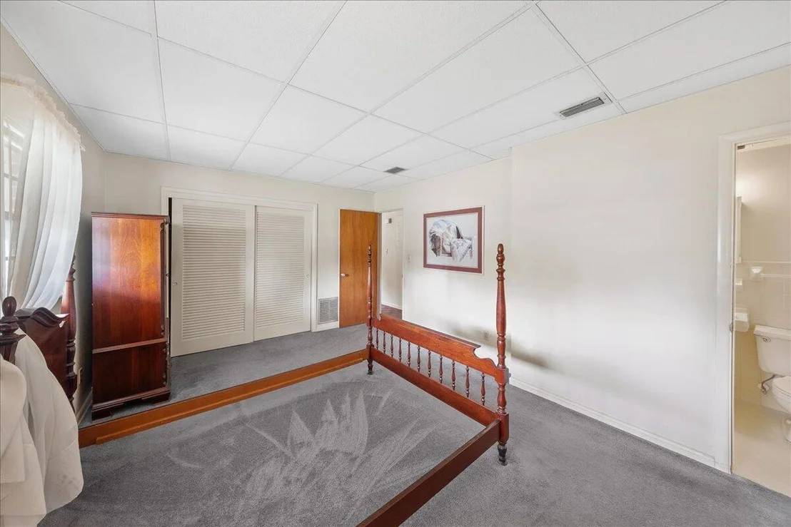 Photo of 311 Par Avenue