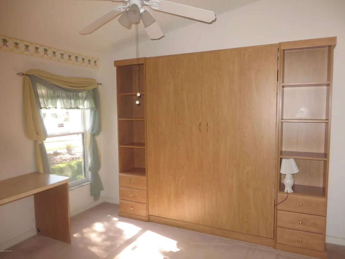Photo of 970 Villa Drive