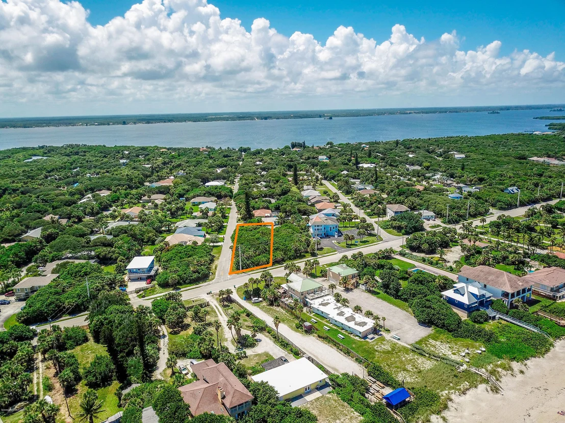 Photo of 5940 Highway A1a