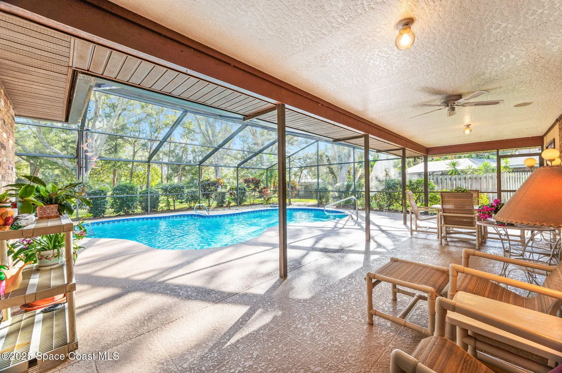 Photo of 1392 Silver Lake Drive