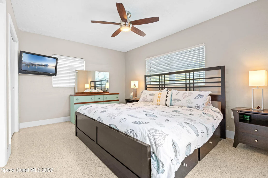 Photo of 518 Pine Tree Drive