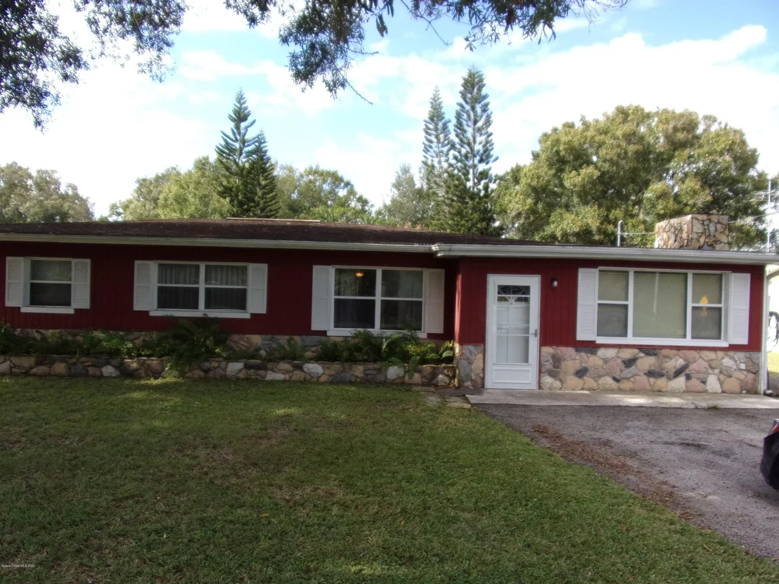 Photo of 225 Stephenson Drive