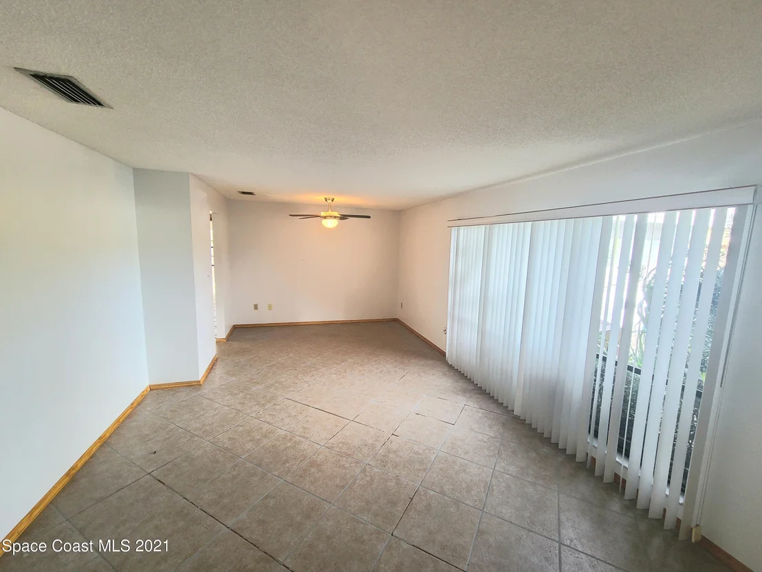 Photo of 292 Chase Road