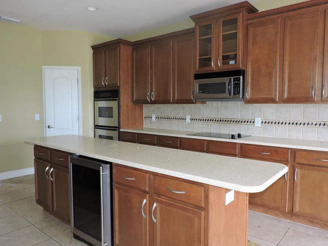 Photo of 3286 Peninsula Circle