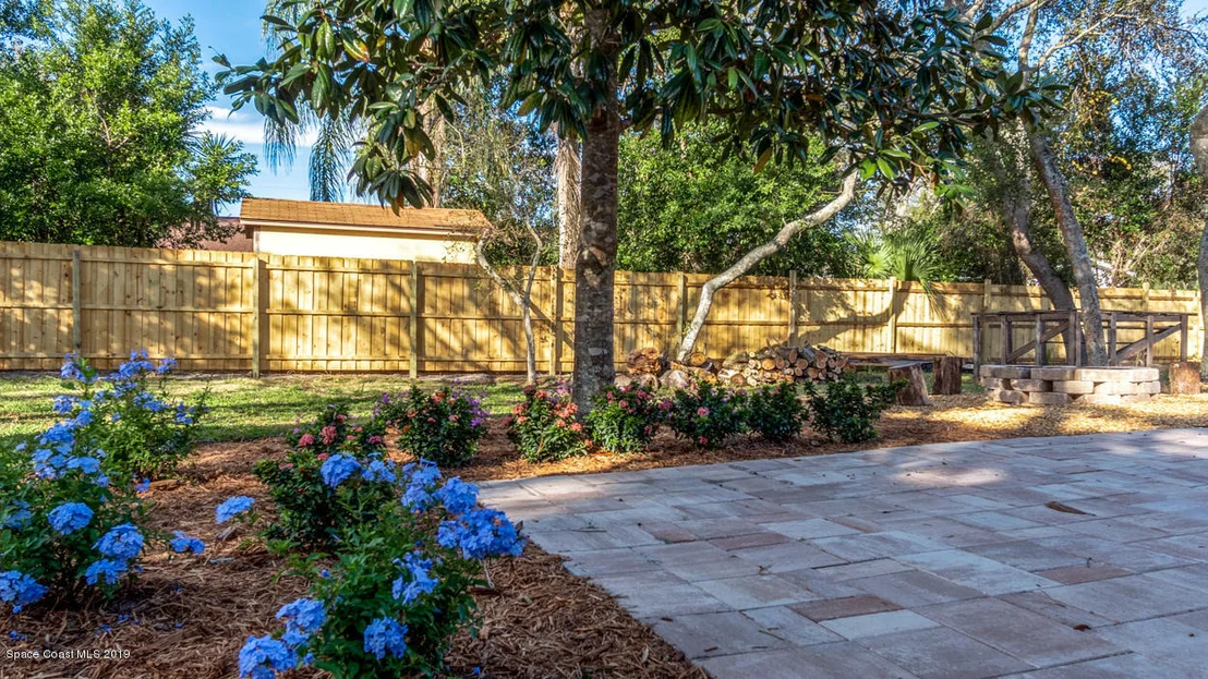 Photo of 4220 Mac Tavish Street