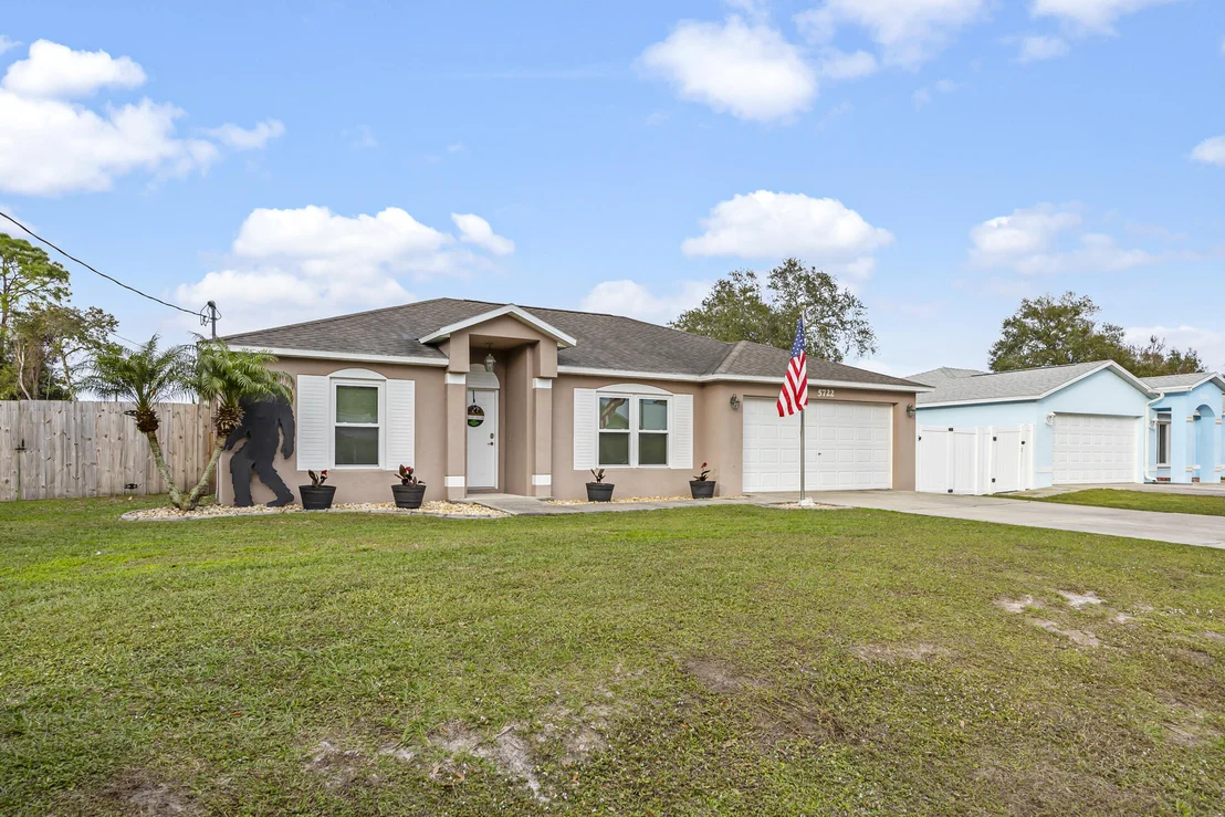 Photo of 5722 Ada Street