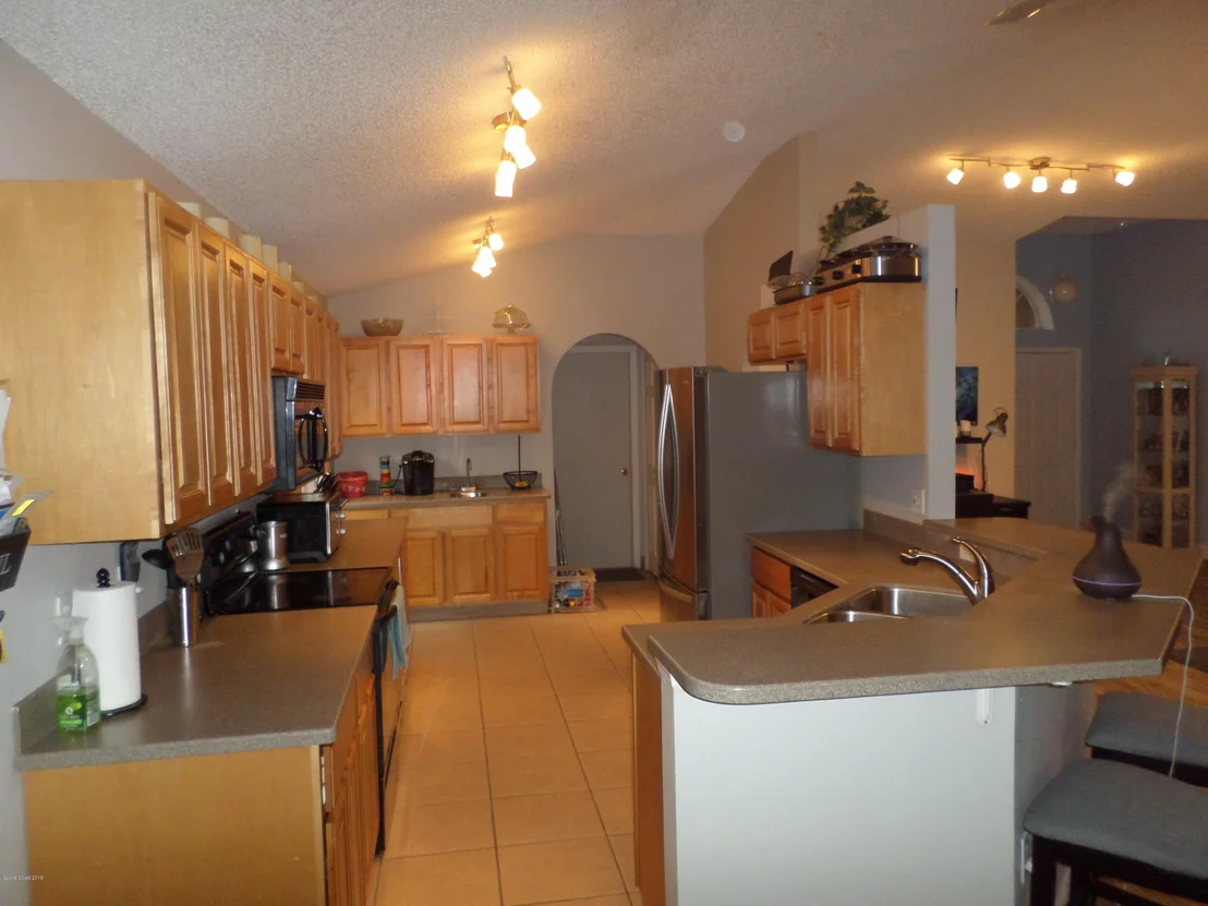 Photo of 6155 Adina Road