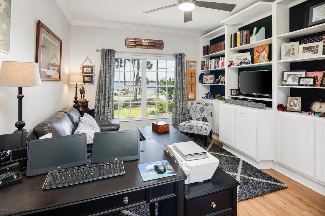Photo of 415 Rockledge Drive