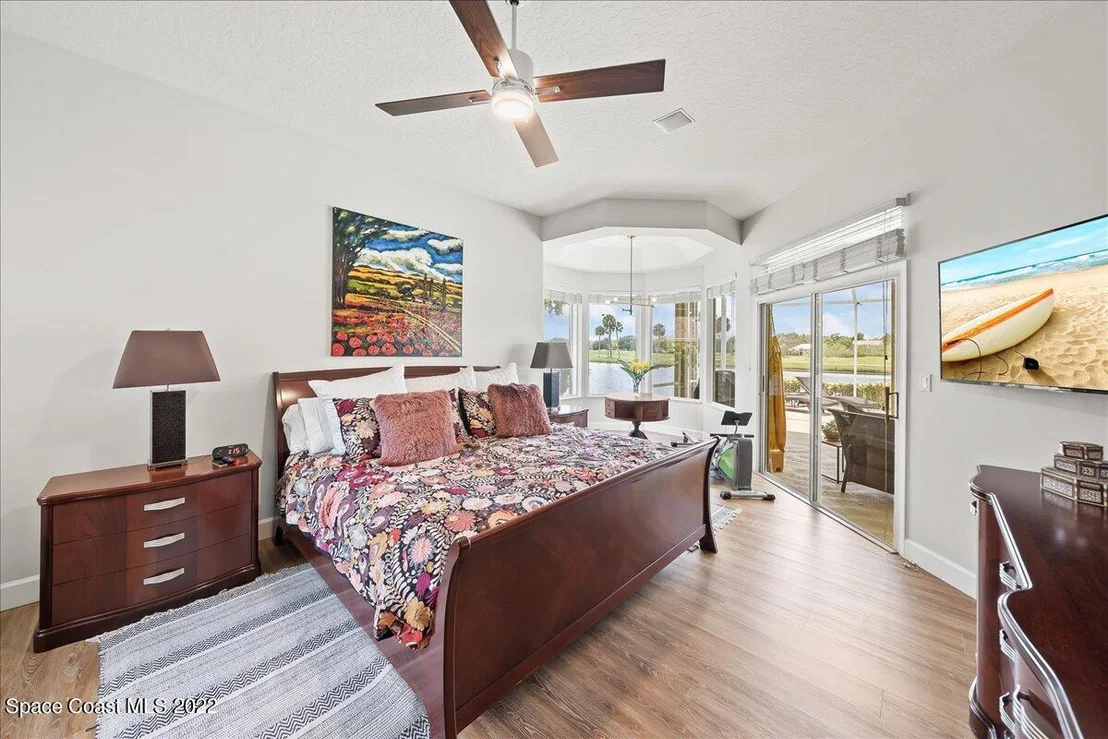 Photo of 302 Sandhurst Drive