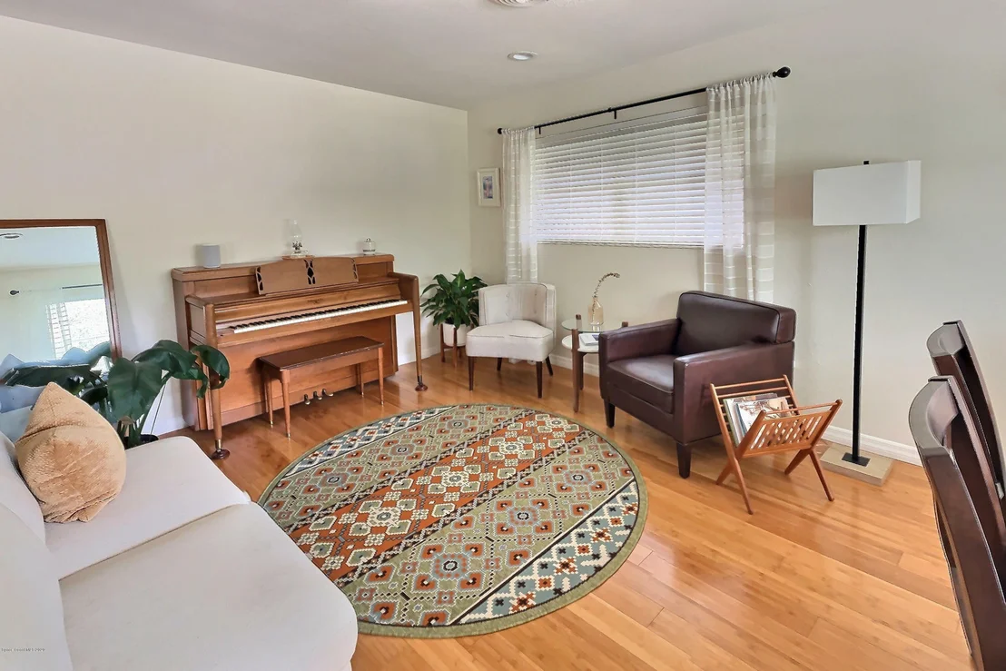 Photo of 2804 Scarlet Road