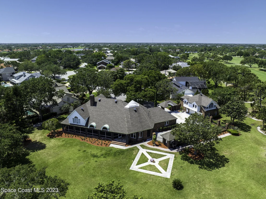Photo of 607 Woodbridge Drive