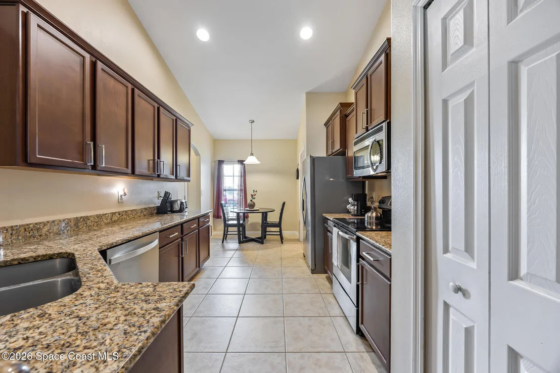 Photo of 1465 Litchfield Drive