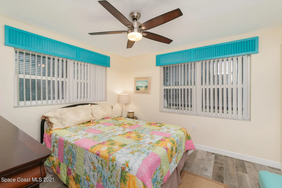 Photo of 481 Cardinal Drive