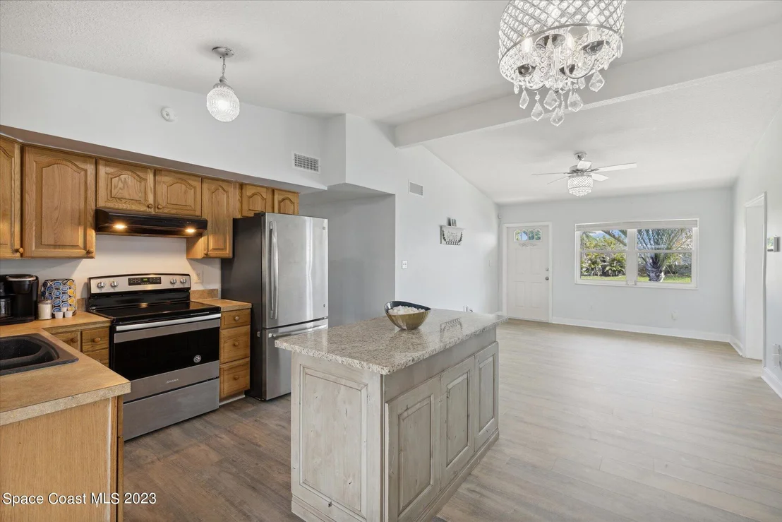 Photo of 3105 Abbott Avenue NE