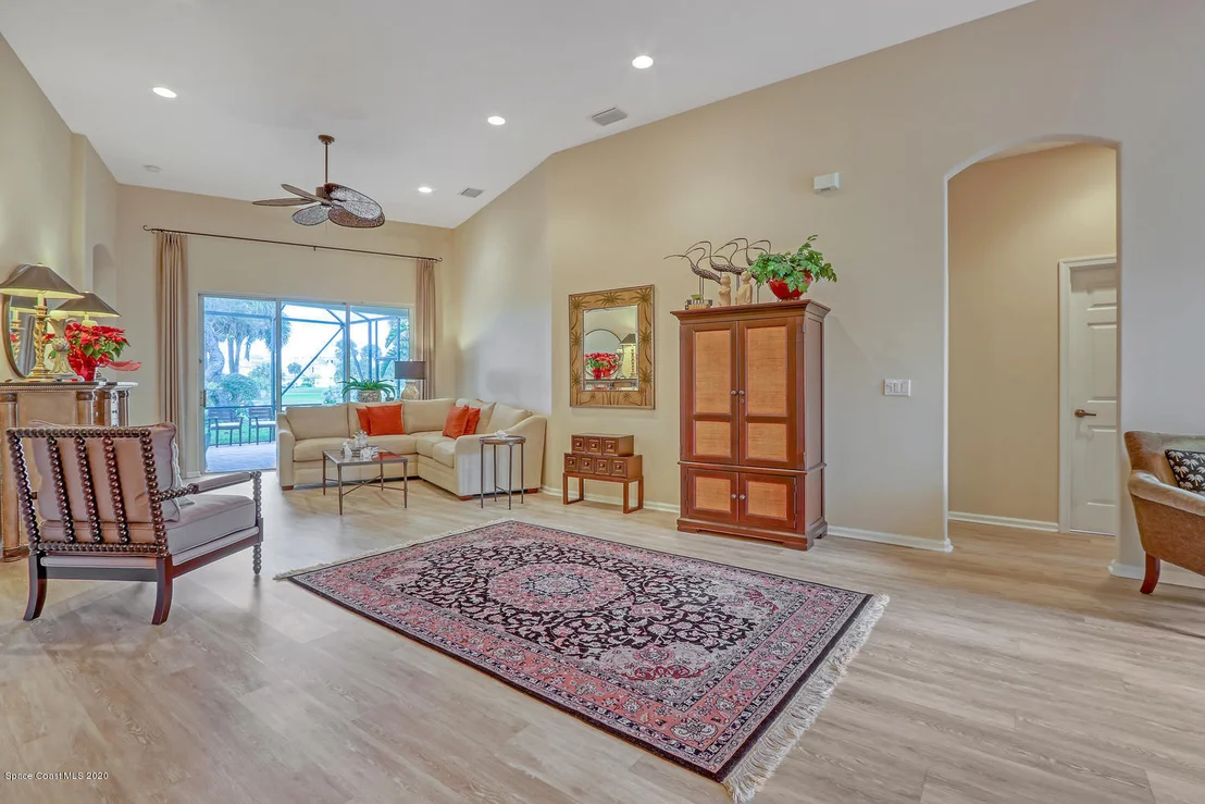 Photo of 130 Whaler Drive