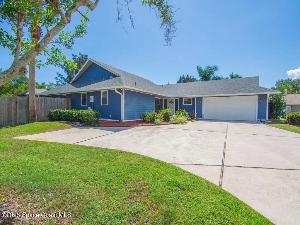 Photo of 330 W Forest Trail