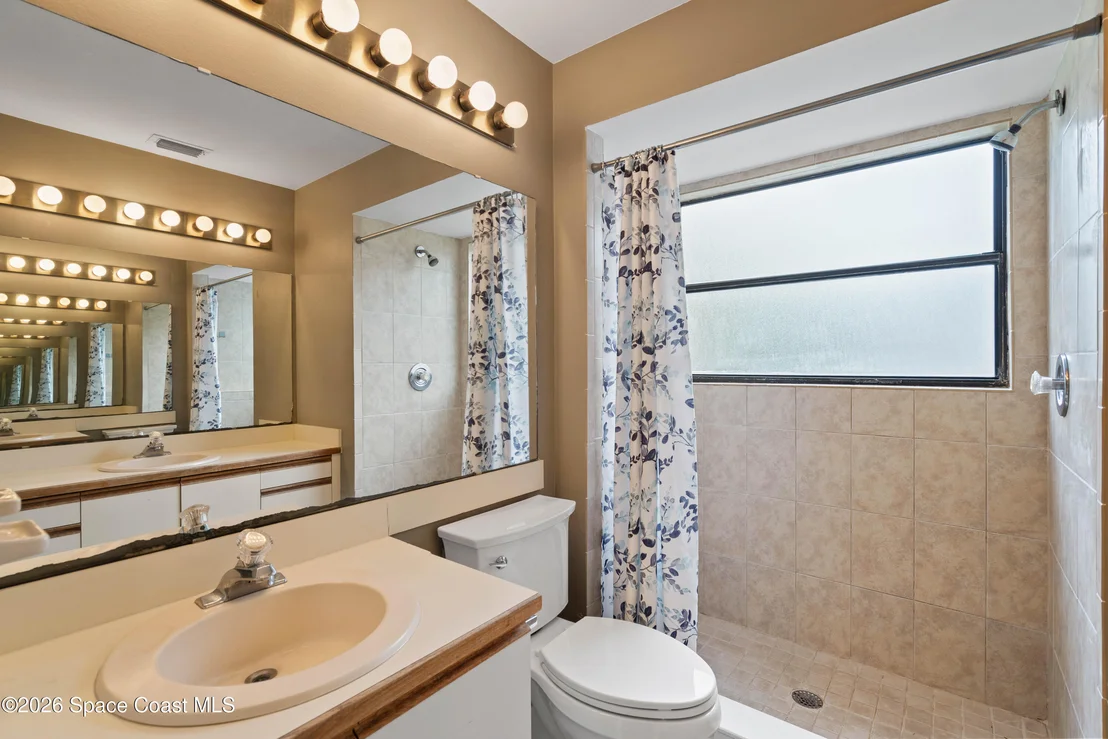 Photo of 1624 Clover Circle
