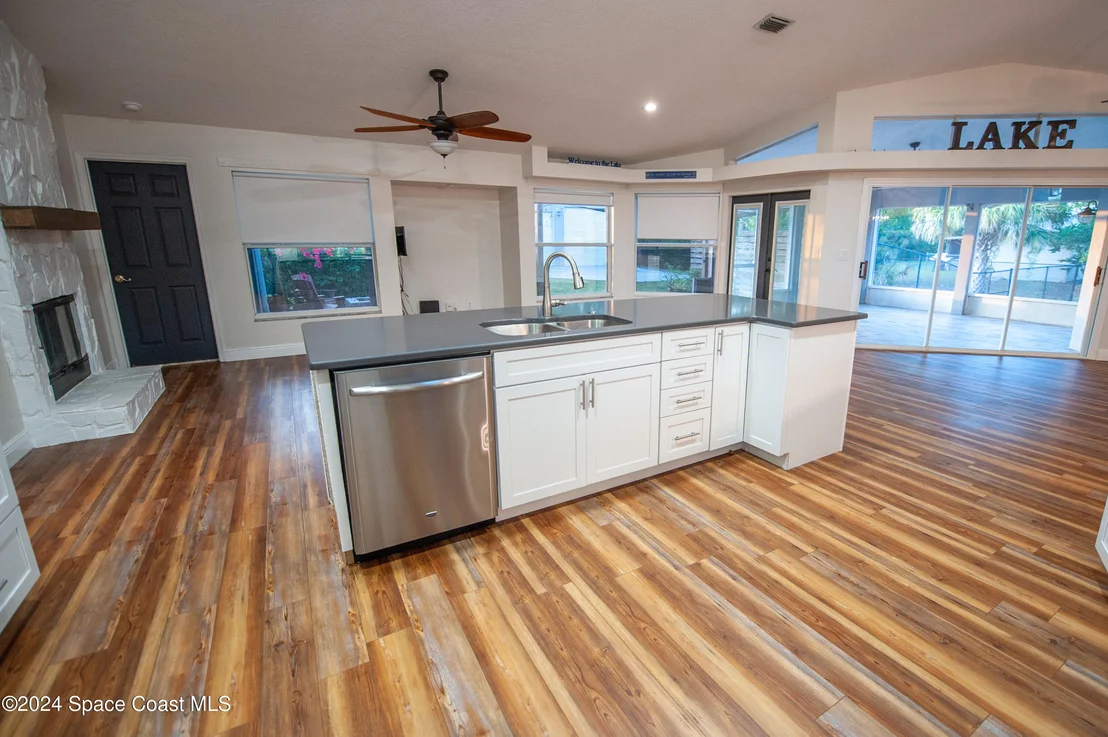 Photo of 8149 Windover Way