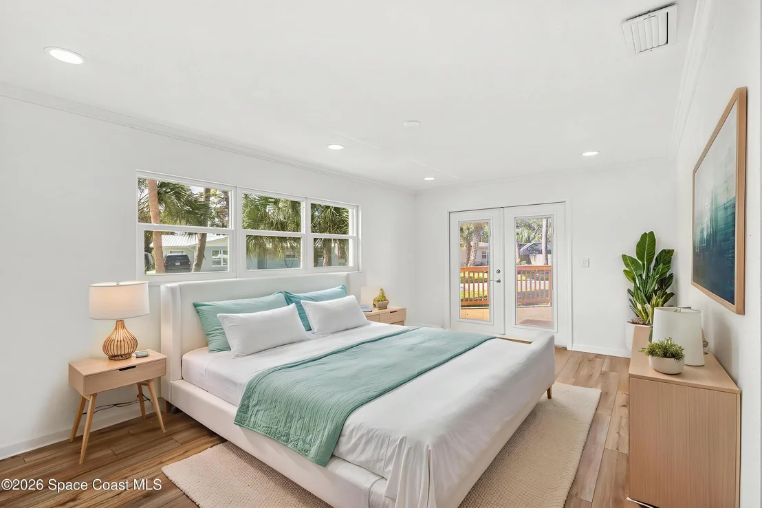Photo of 135 Oakledge Drive