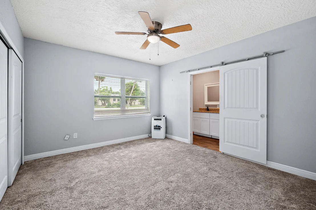 Photo of 179 Clairbourne