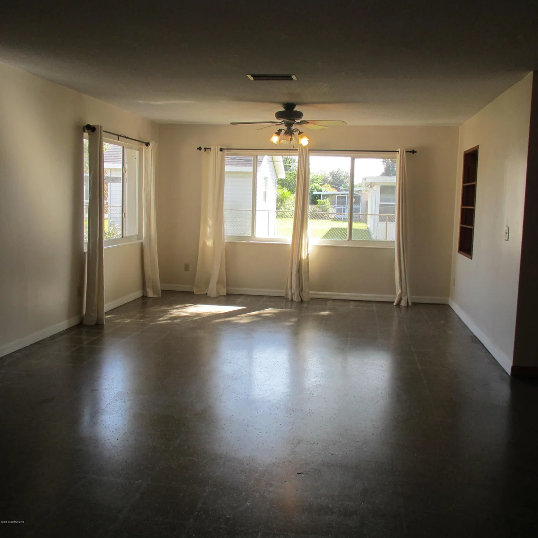 Photo of 973 Palmer Street