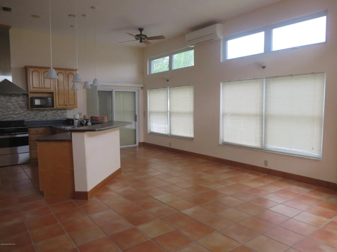 Photo of 344 Carmine Drive