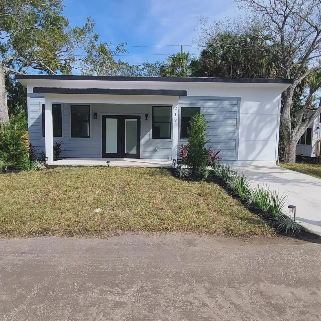 Photo of 219 Flamingo Drive