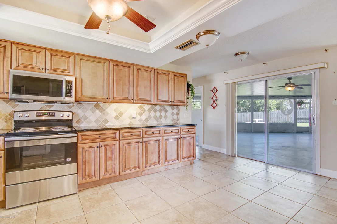 Photo of 791 Pebble Beach Avenue NE