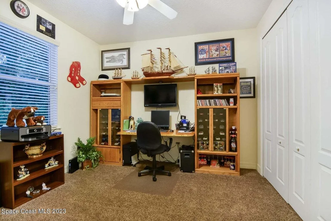 Photo of 240 City Point Road