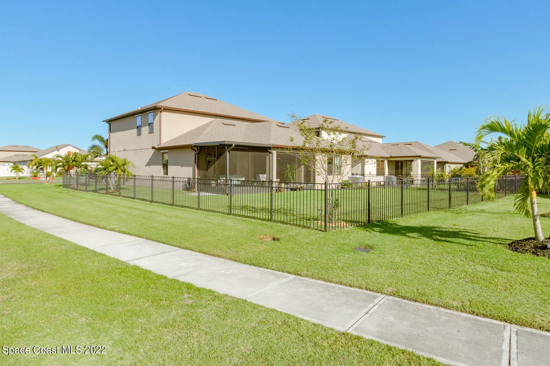 Photo of 4071 Dragonfly Drive