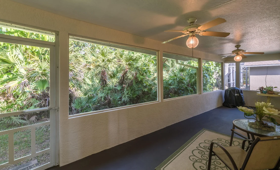 Photo of 973 Somerset Lane