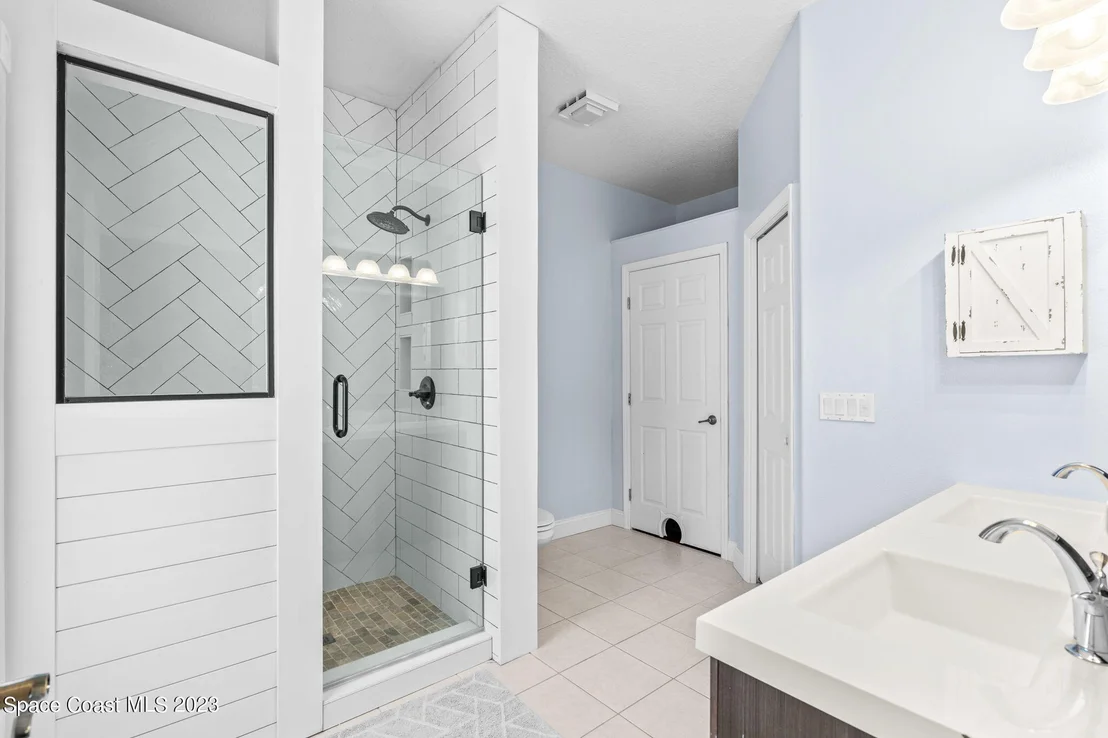 Photo of 5916 Indigo Crossing Drive