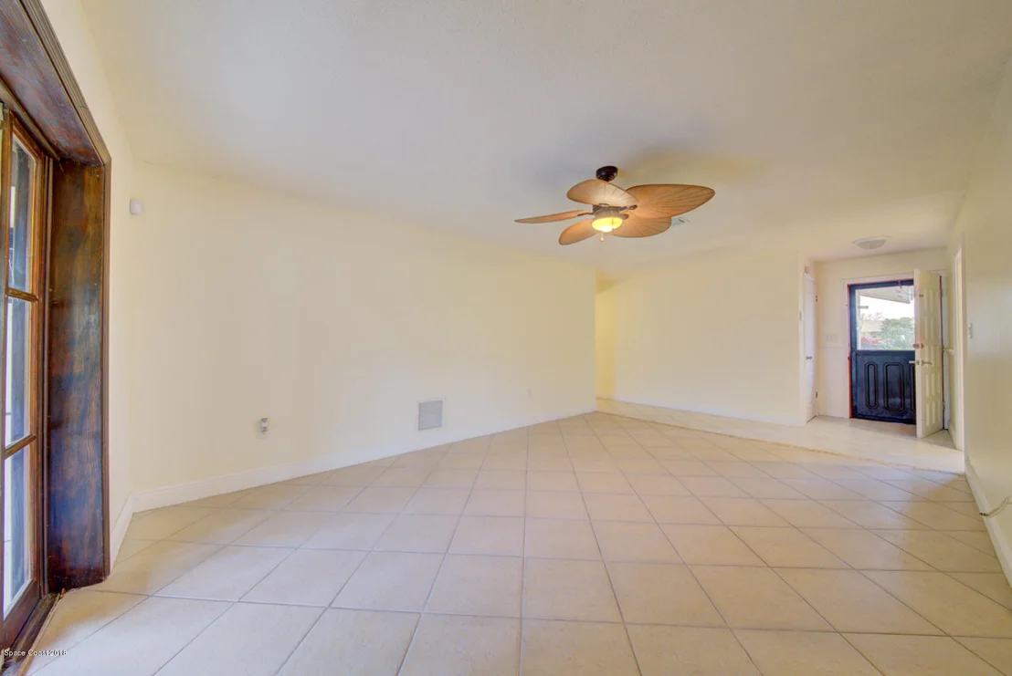 Photo of 356 Dorset Drive
