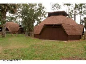 Photo of 920 SW Atz Road