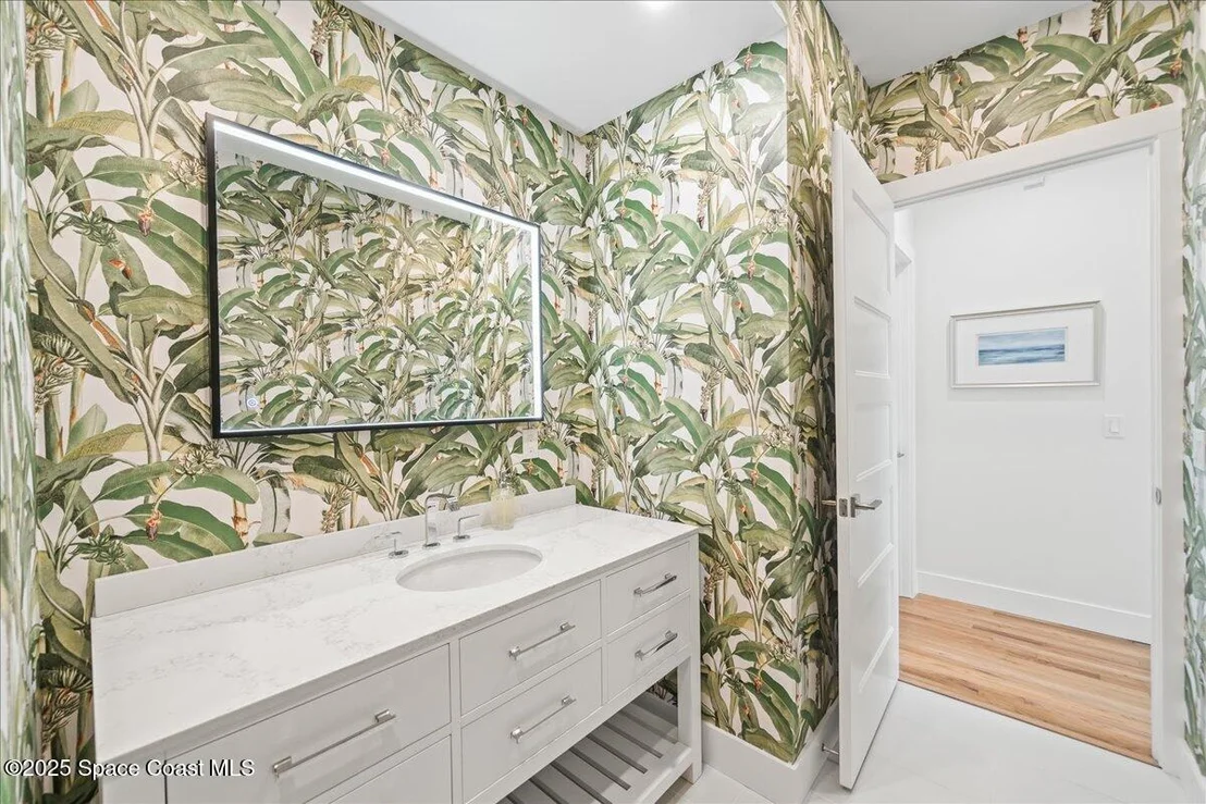 Photo of 182 Bayshore Drive