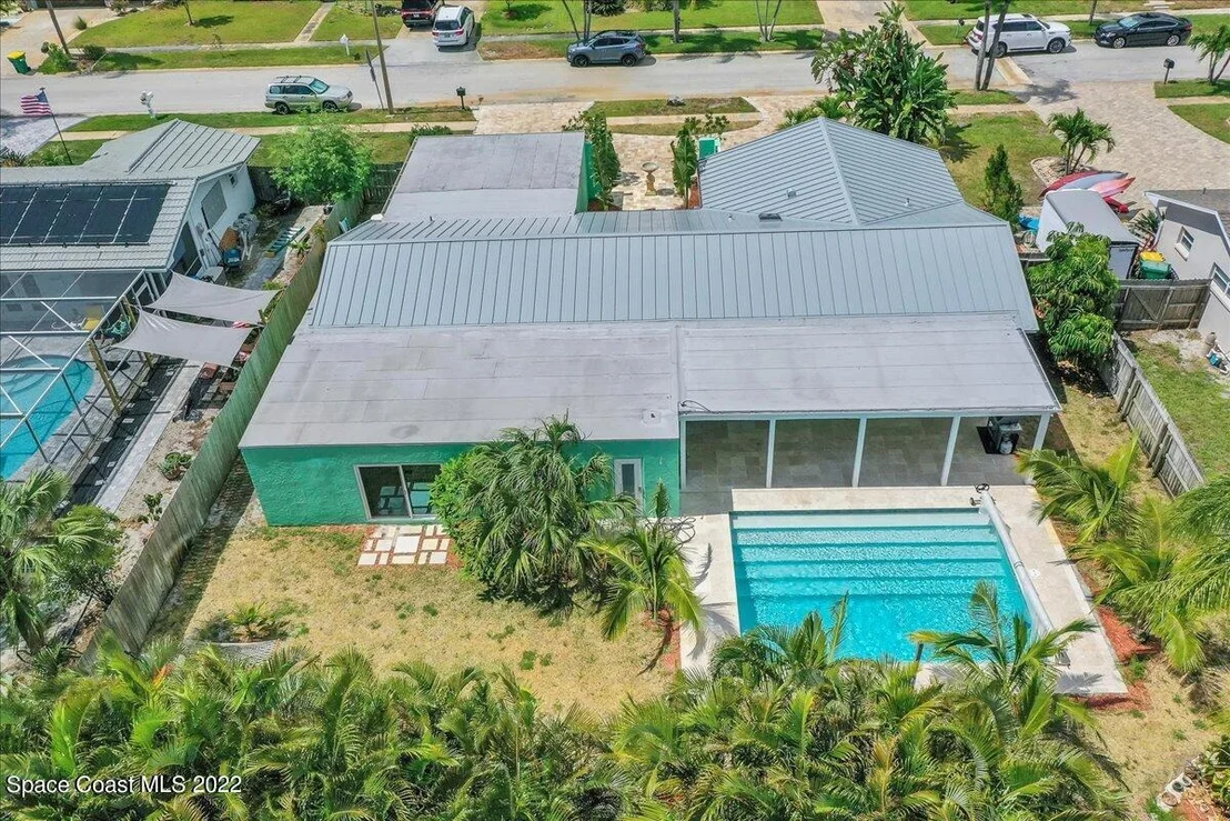 Photo of 239 Sand Pine Road