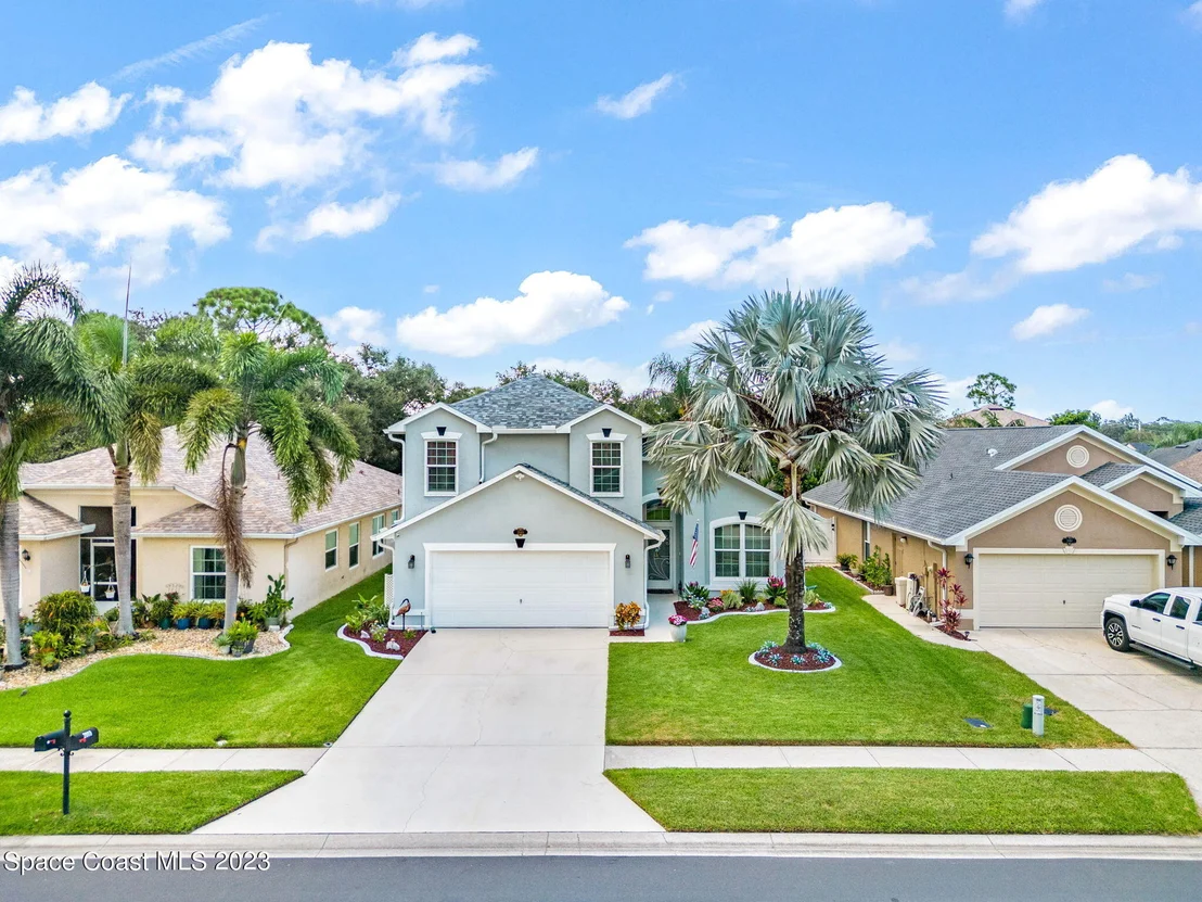 Photo of 2060 Stratford Pointe Drive