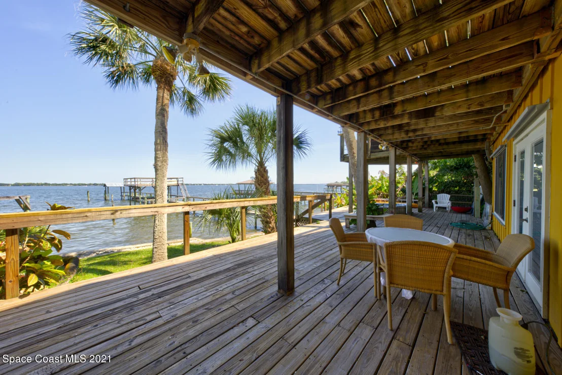 Photo of 2006 N Indian River Drive
