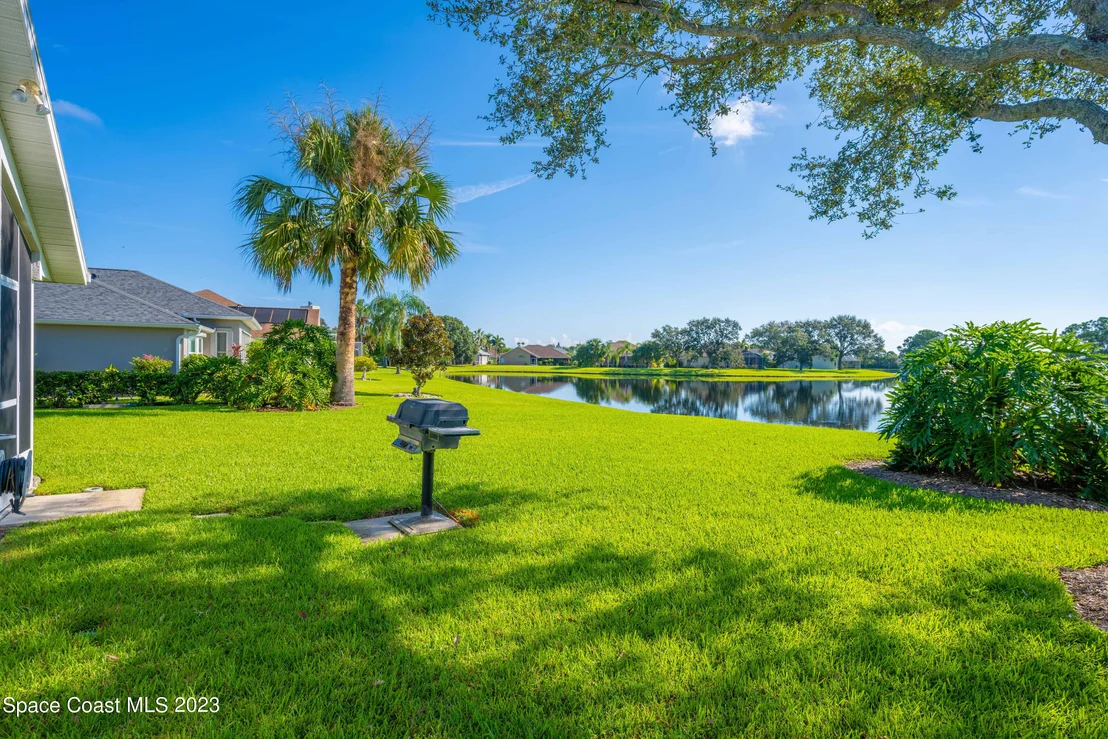 Photo of 5621 Herons Landing Drive