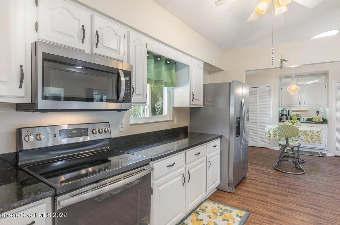 Photo of 1607 Frontier Drive