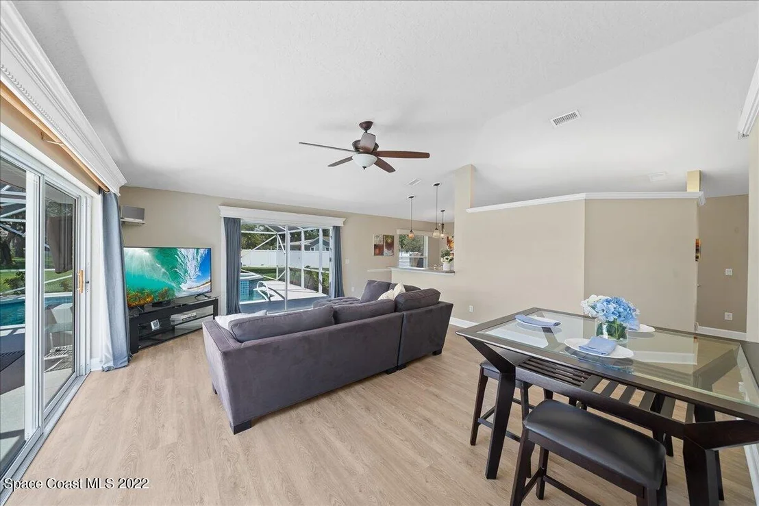 Photo of 2910 Forest Drive